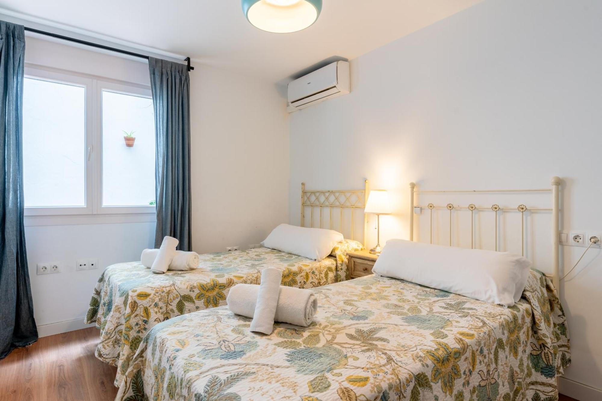 Sn Parking Incluido 4Bd 2Bth Excelente Ubicacion Apartment Seville Luaran gambar