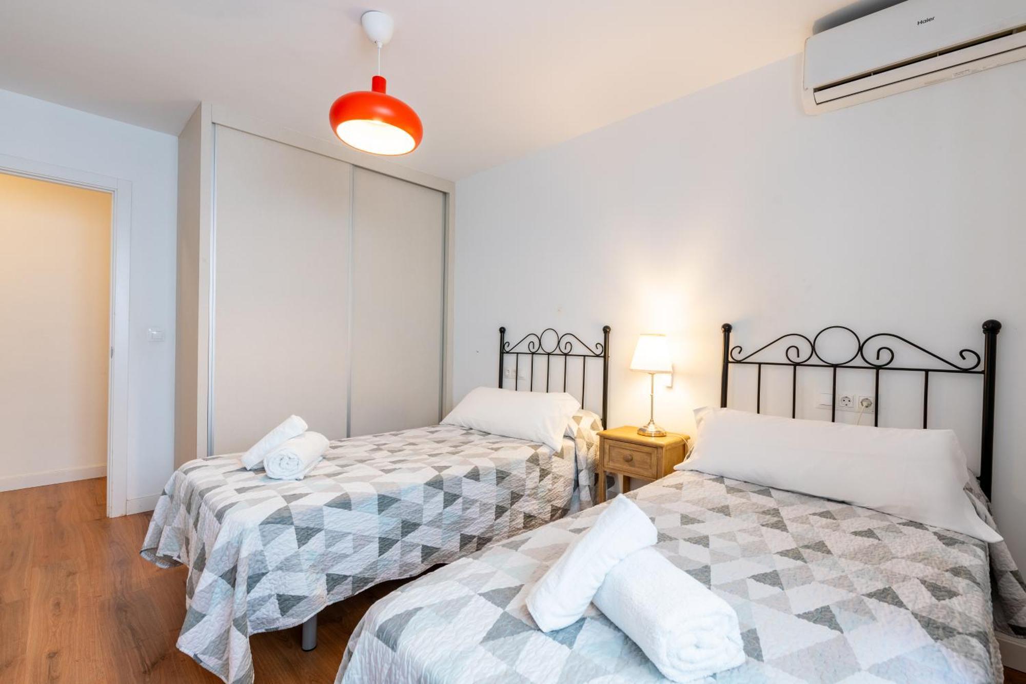 Sn Parking Incluido 4Bd 2Bth Excelente Ubicacion Apartment Seville Luaran gambar